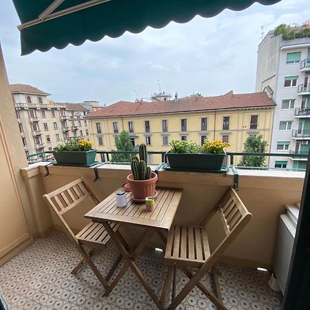 Daniela'S Spazioso Appartamento Ai Navigli Milano Dış mekan fotoğraf