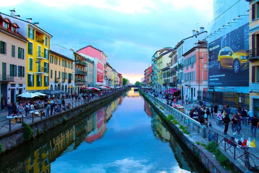 Daniela'S Spazioso Appartamento Ai Navigli Milano Dış mekan fotoğraf