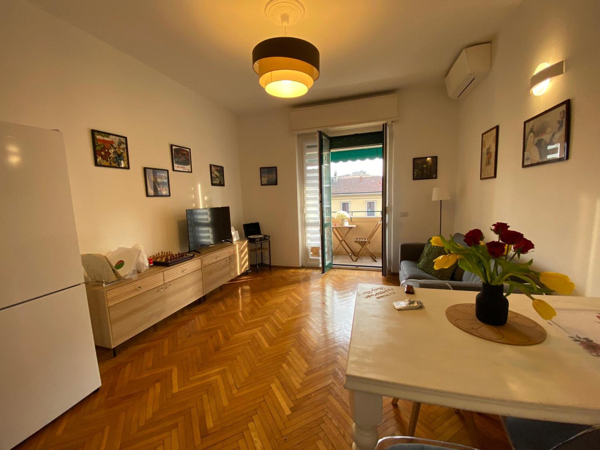 Daniela'S Spazioso Appartamento Ai Navigli Milano Dış mekan fotoğraf