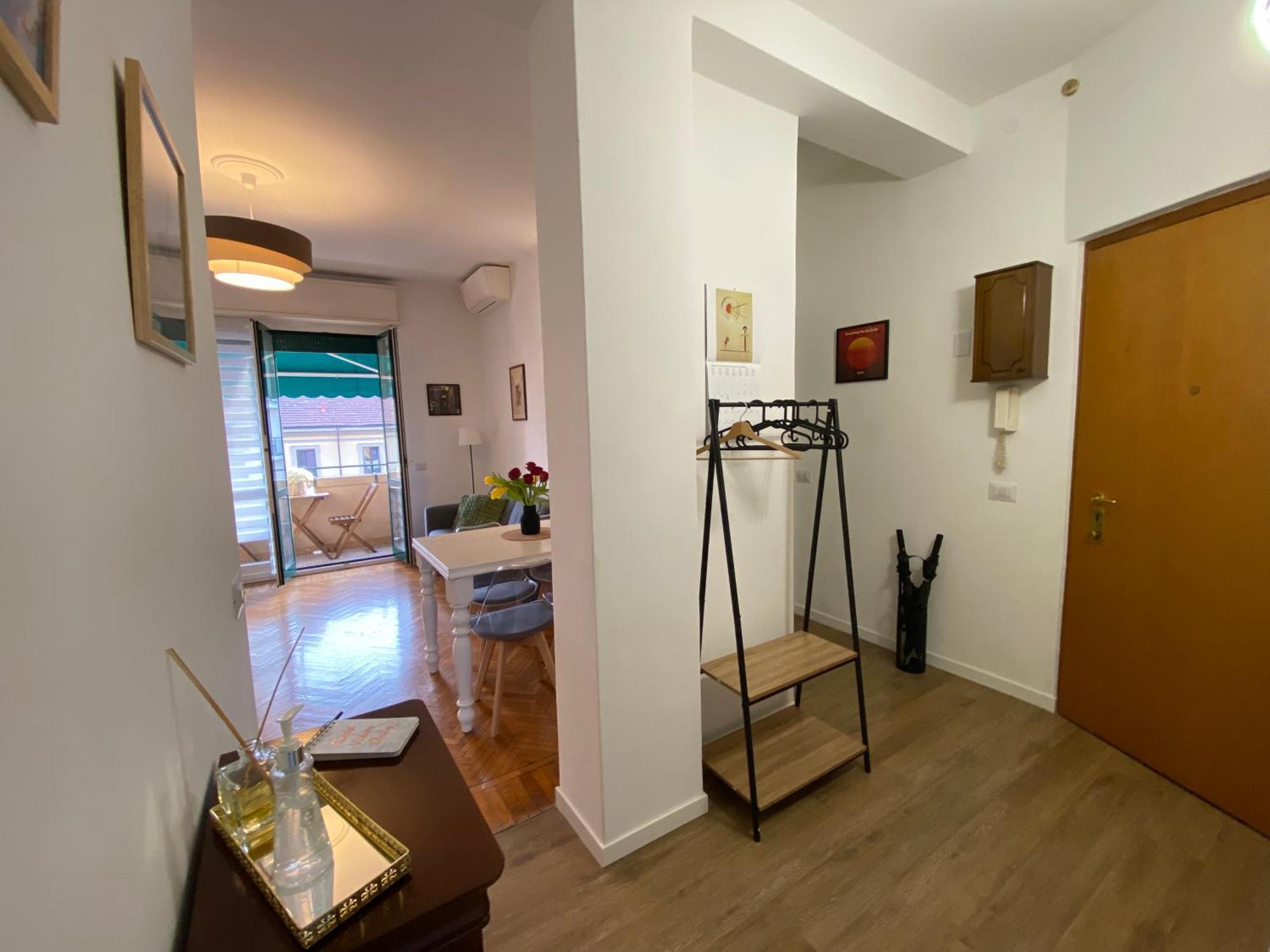 Daniela'S Spazioso Appartamento Ai Navigli Milano Dış mekan fotoğraf